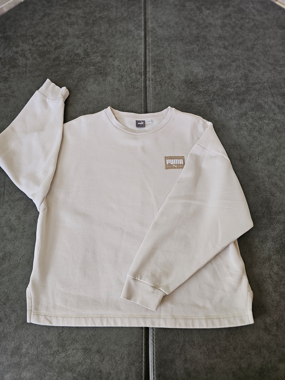Puma Off-White Cream Colored Crewneck Sweatshirt  Casual Athletic Size Large